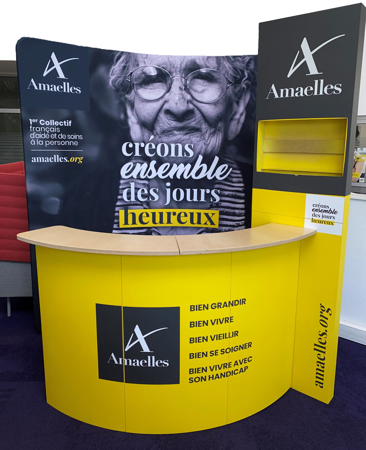 salon stand Amaelles