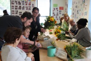 Atelier floral solidaire activités Alzheimer